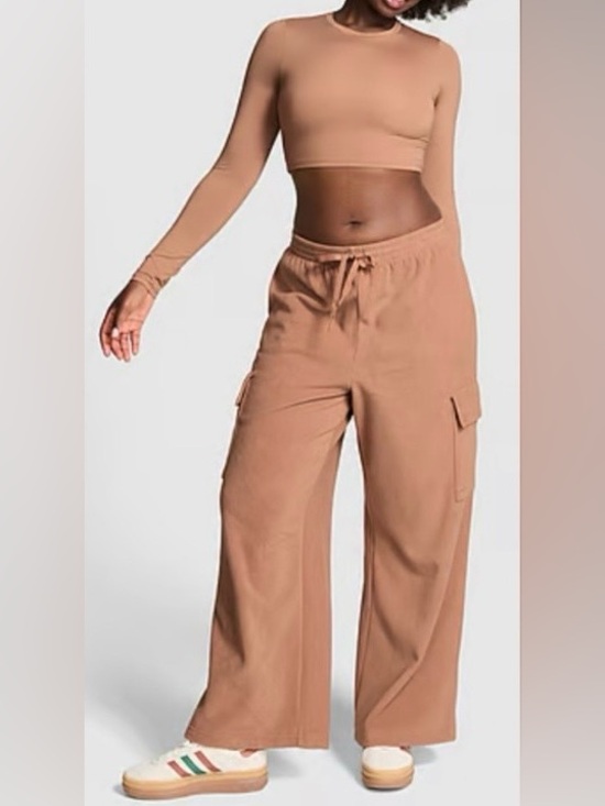 PINK Victoria's Secret Pants - NWOT Victoria's Secret PINK Polar Fleece Wide Leg Tan Cargo Pants-Size Medium